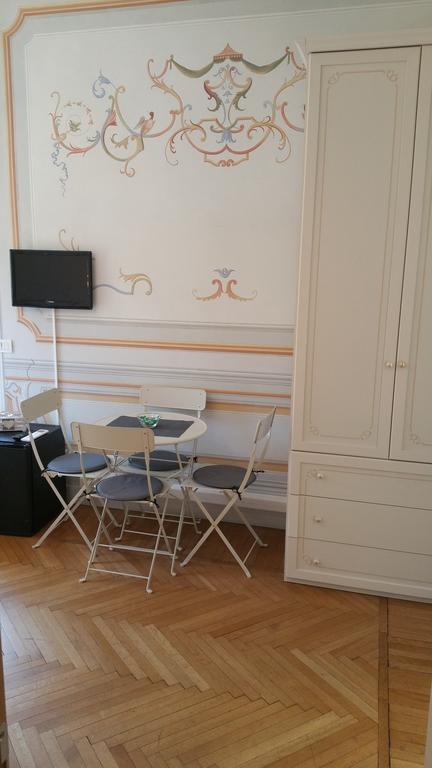Suites Piazza Del Popolo Рим Экстерьер фото