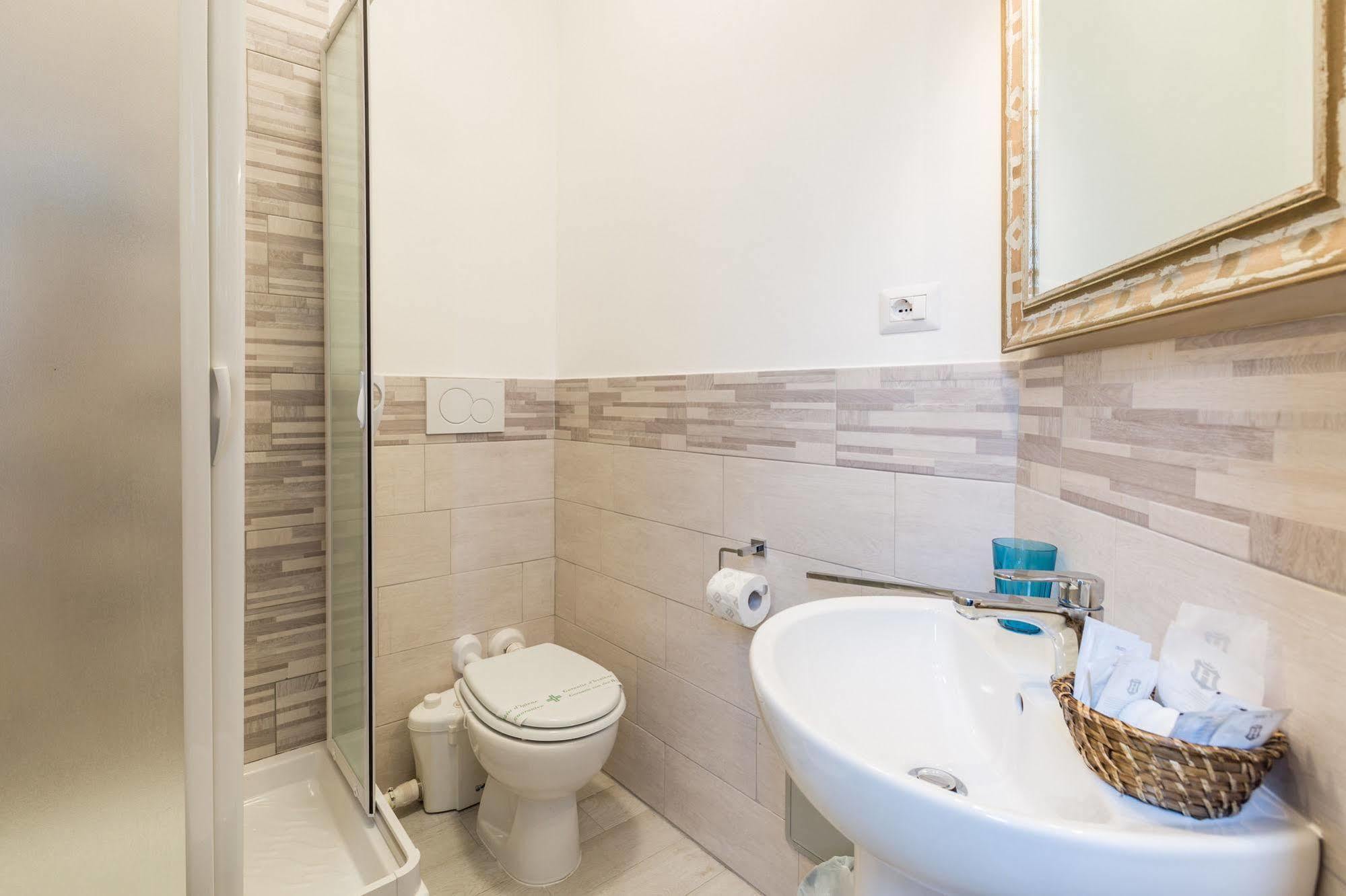 Suites Piazza Del Popolo Рим Экстерьер фото